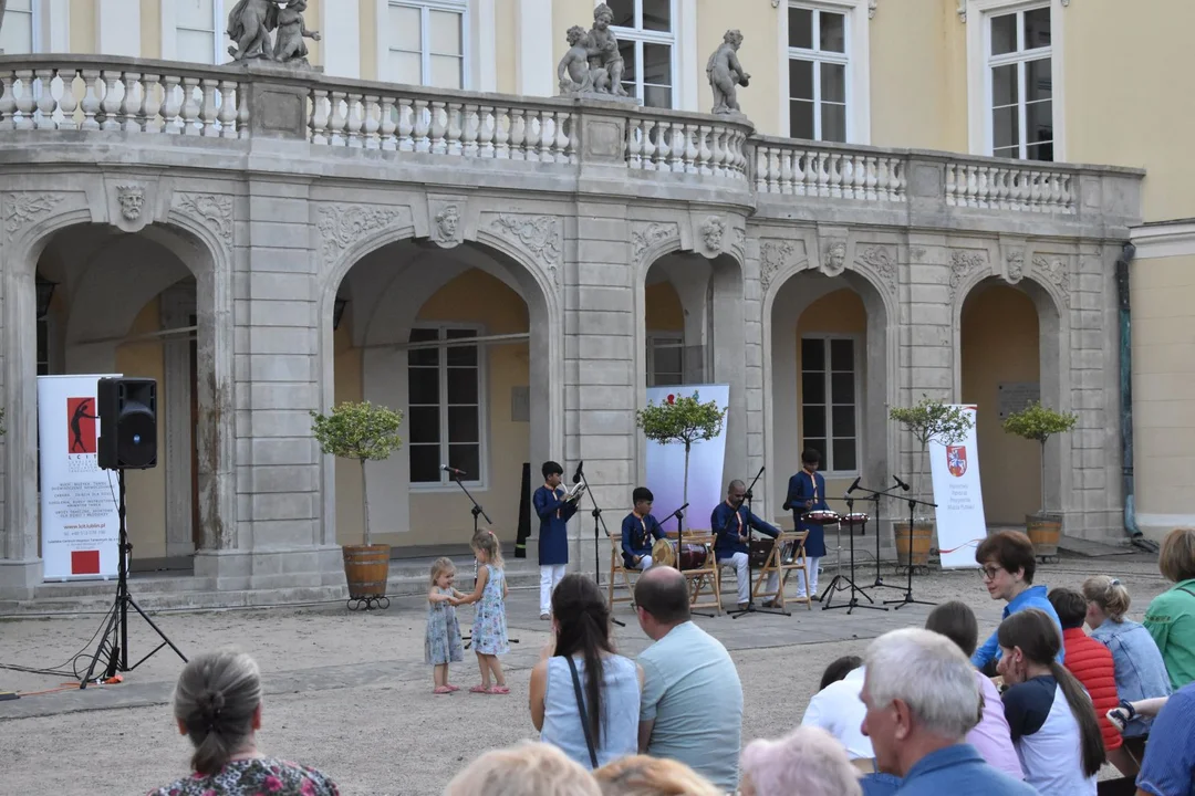 Za nami 3 dzień Międzynarodowego Festiwalu Folklorystycznego. Zobacz fotorelację prosto ze Skweru Niepodległości