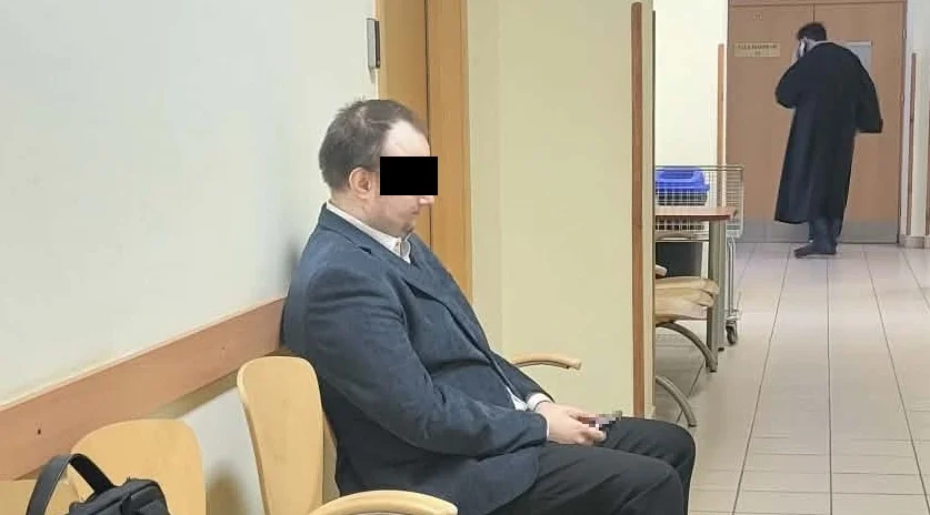 Youtuber Vojtaz stanął przed sądem w Lublinie. Oskarżony o wysyłanie pornografii dziewczynce [ZDJĘCIA] - Zdjęcie główne