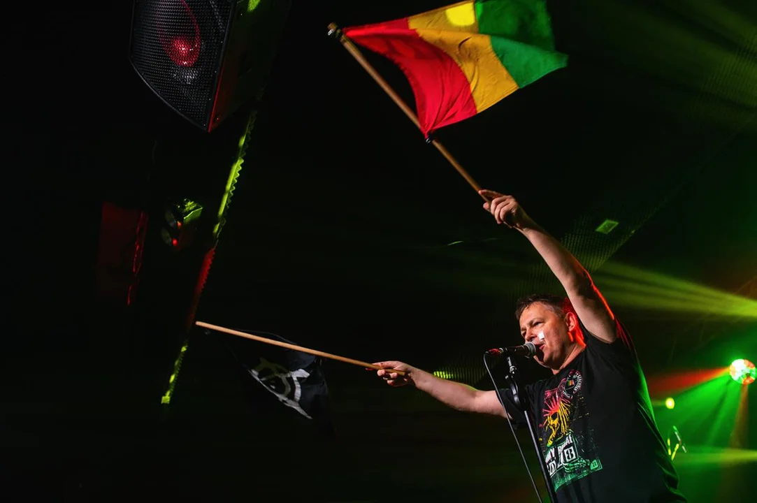 Punky Reggae Live: Farben Lehre, Kobranocka & Zenek Kupatasa, Raggabarabanda - Zdjęcie główne