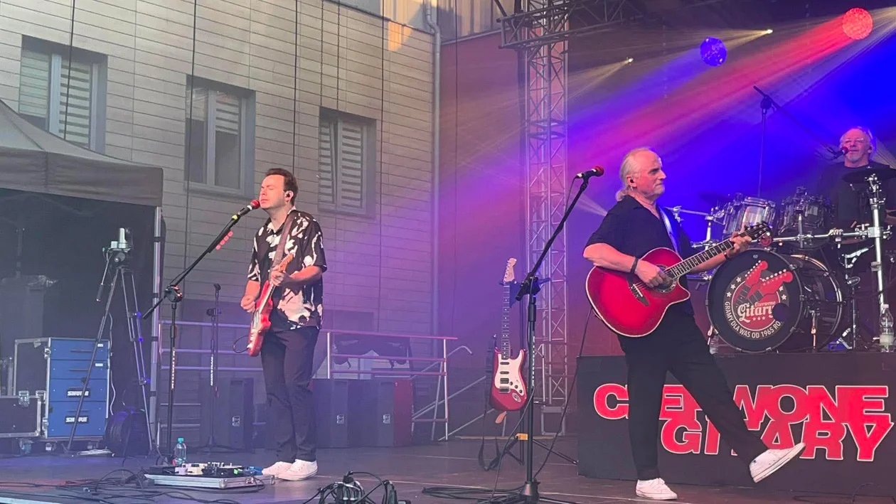 Koncert "Czerwone Gitary"