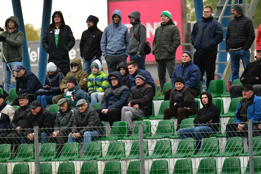 Kibice na meczu Orląt z Podlasiem (zdjęcia) - Zdjęcie główne