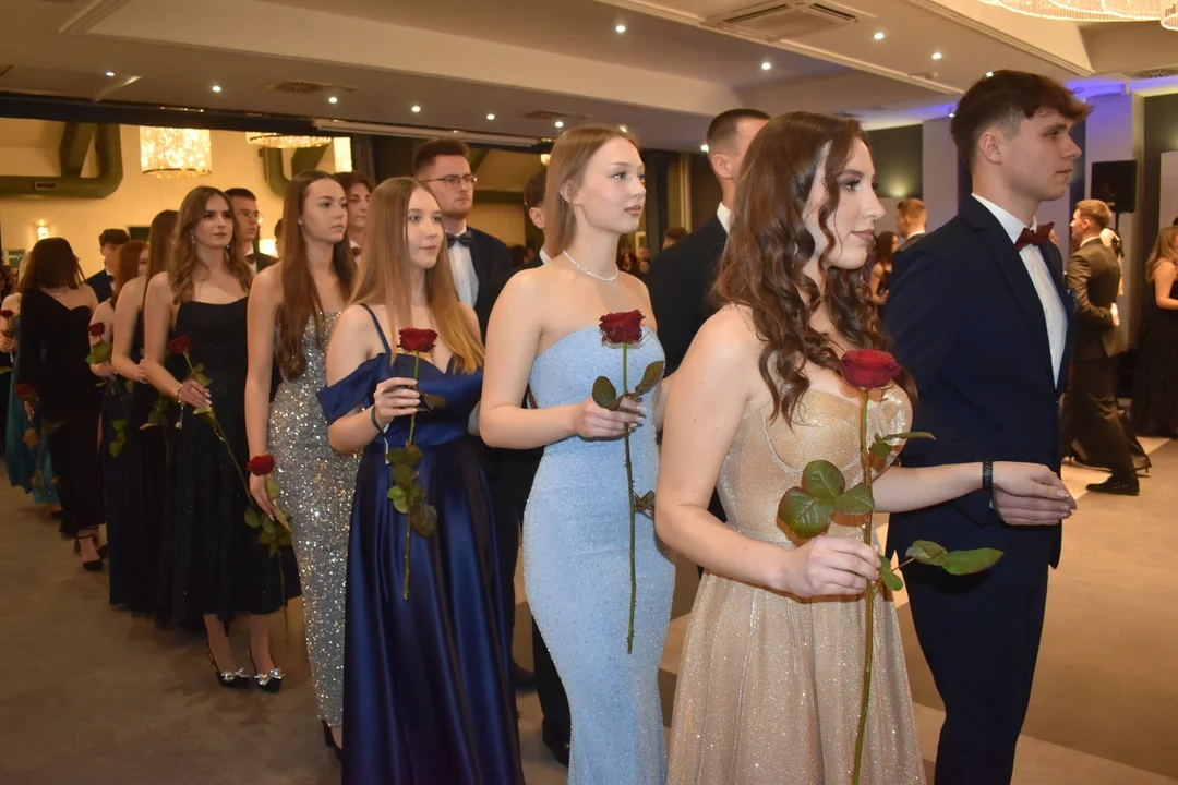 Polonez maturzystów ZST w Puławach