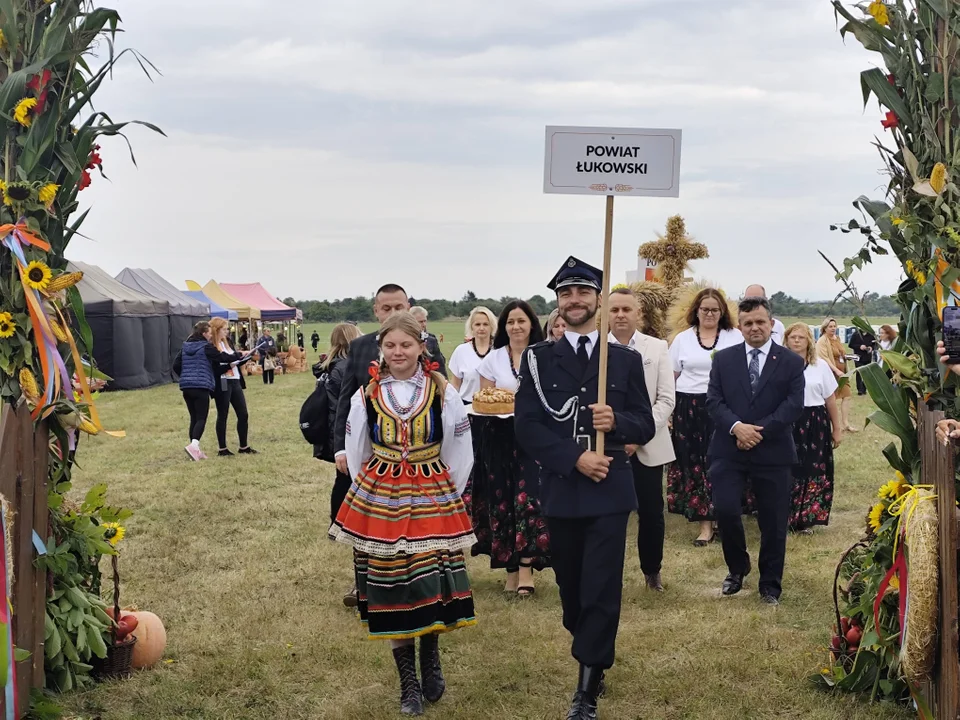 Dożynki Województwa Lubelskiego w Świdniku. Tak dziękowali za plony [ZDJĘCIA CZ. 1]