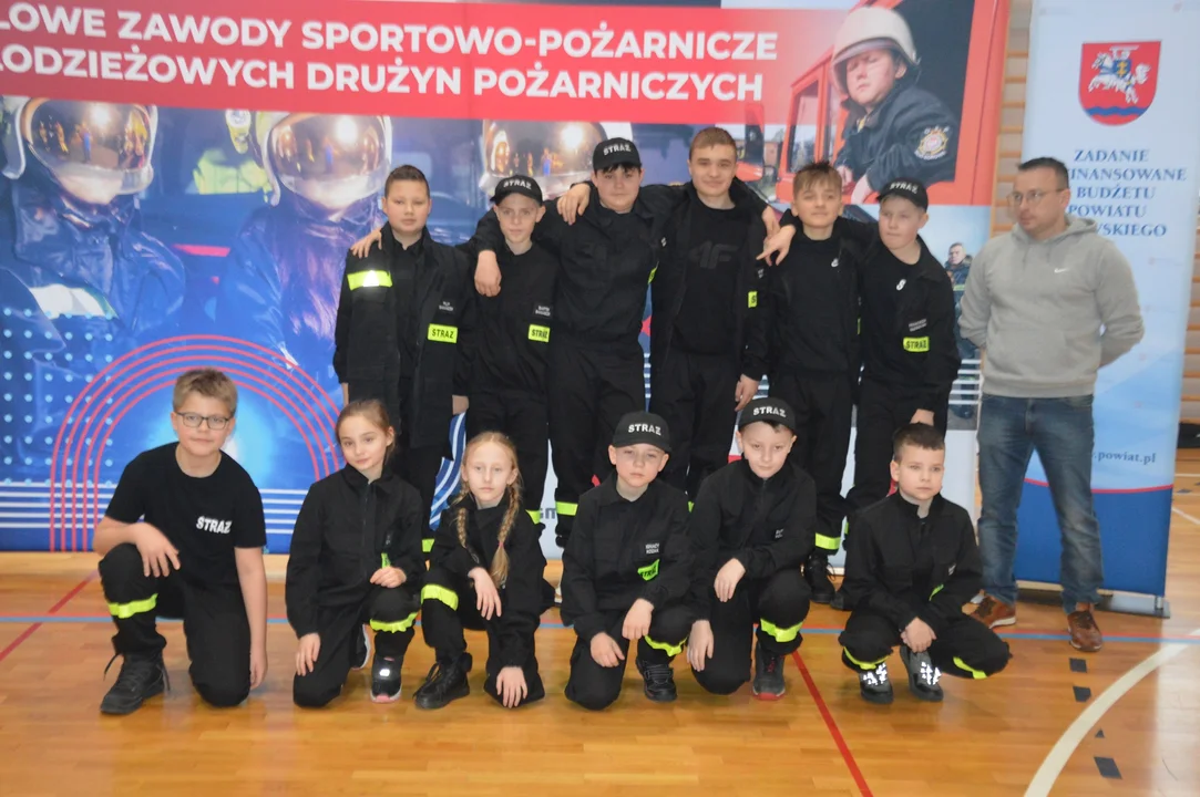 Halowe młodzieżowe zawody sportowo-pożarnicze w Górze Puławskiej