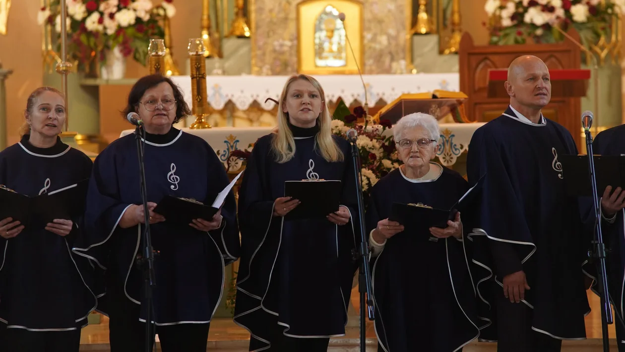 Przegląd Pieśni Maryjnej w Wąwolnicy