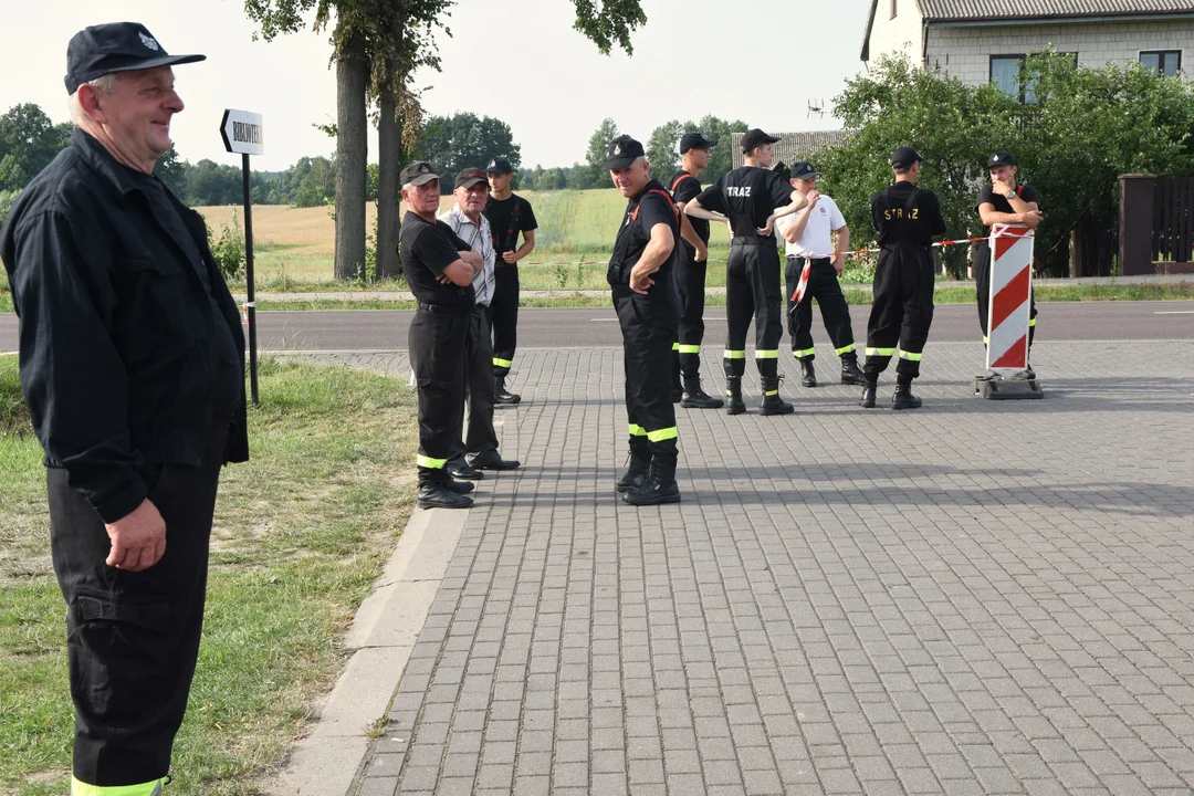 Festyn na powitanie lata w Starych Kobiałkach