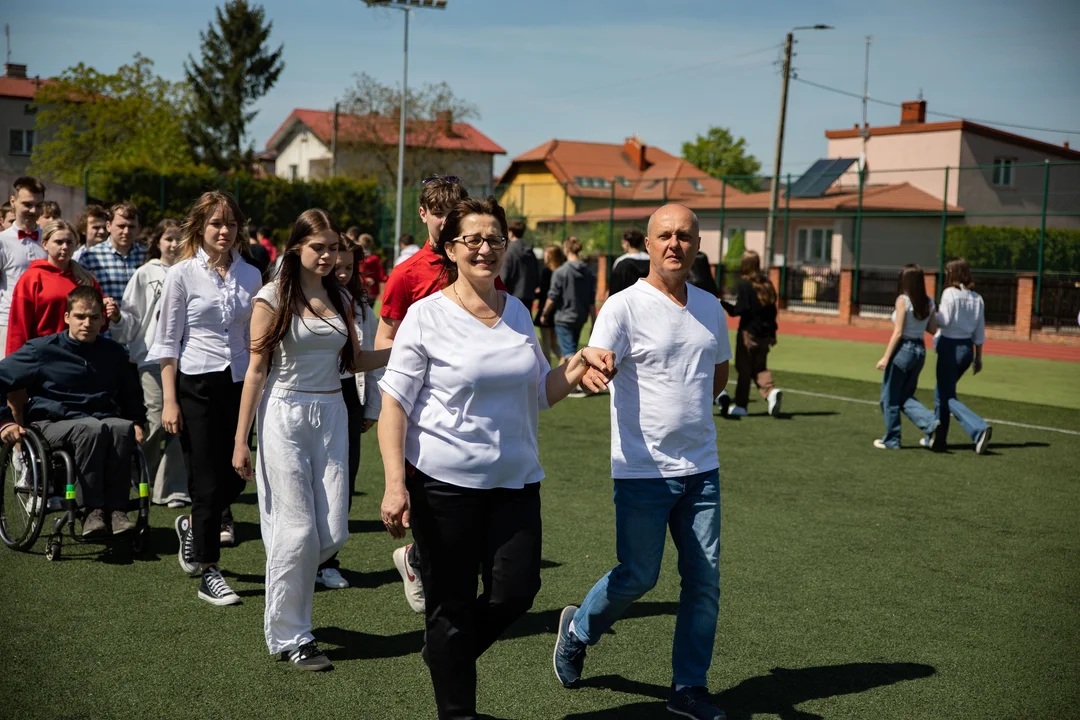 Święto 3 Maja w ZS 2 w Lubartowie  (zdjęcia) - Zdjęcie główne