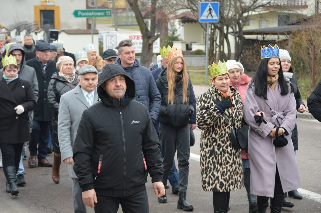 Orszak Trzech Króli przeszedł ulicami Chodla