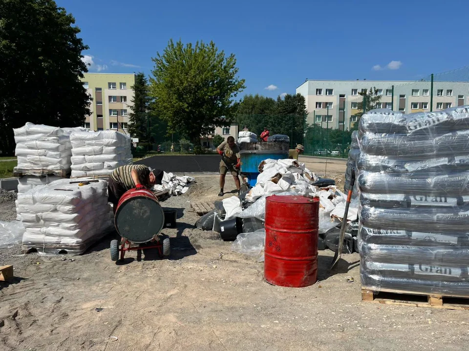 Powstaje szybciej, niż ktokolwiek się spodziewał (foto) - Zdjęcie główne