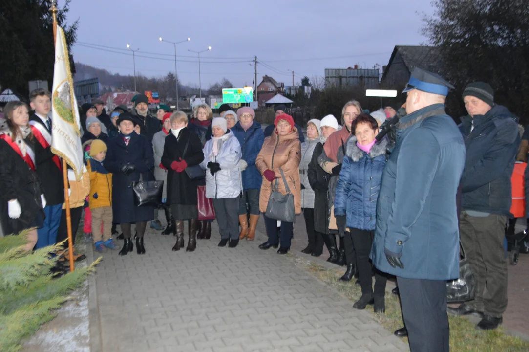 Obchody 80 rocznicy "Krwawej Środy" w Bochotnicy