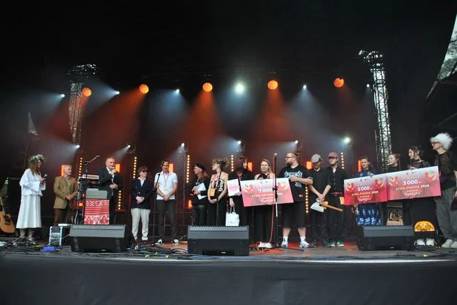 Etno-Pogłos po raz pierwszy zabrzmiał w Opolu Lubelskim. Znamy zwycięzców (foto) - Zdjęcie główne