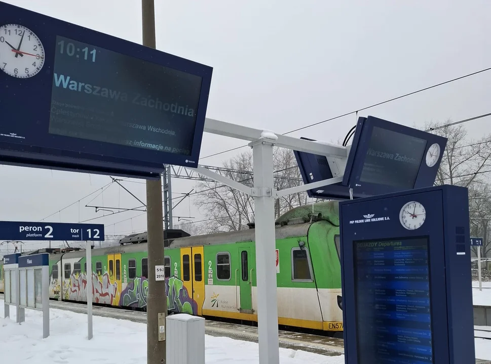Nowe wyświetlacze i nagłośnienie na stacjach PKP w powiecie. Inwestycja za grube miliony - Zdjęcie główne