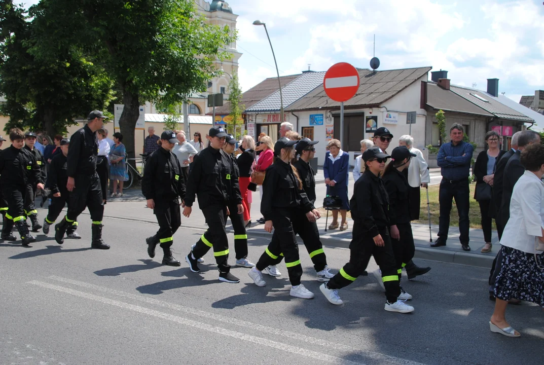 Jarmark Opolski rozpoczął się barwnym korowodem