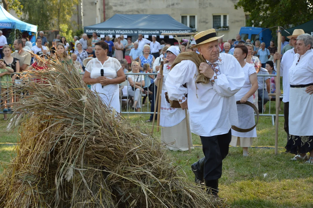 W niedzielę w Józefowie nad Wisłą odbyły się Dożynki Gminne