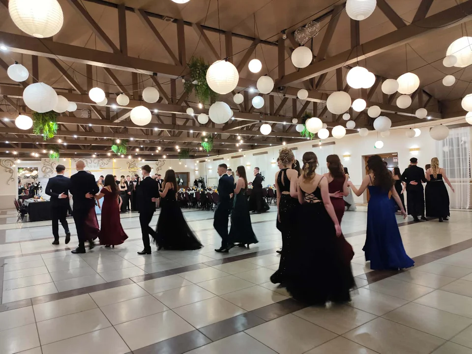 Studniówka LO w Opolu Lubelskim