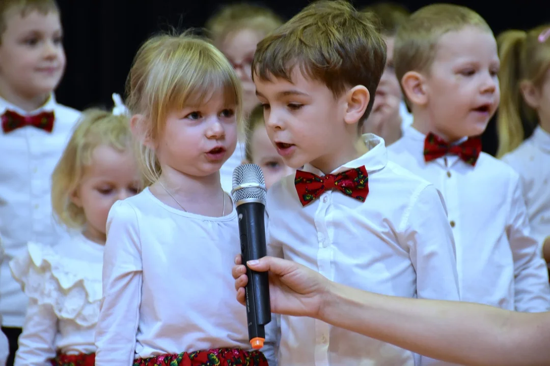 Dzień Babci i Dziadka w Radoryżu Kościelnym cz. 1 (Zdjęcia) - Zdjęcie główne