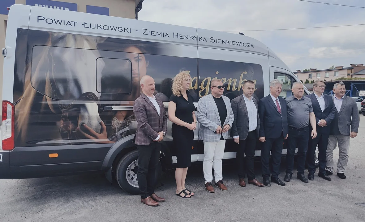 Nowy autobus w flocie PKS Łuków: Jagienka będzie promować Powiat Łukowski