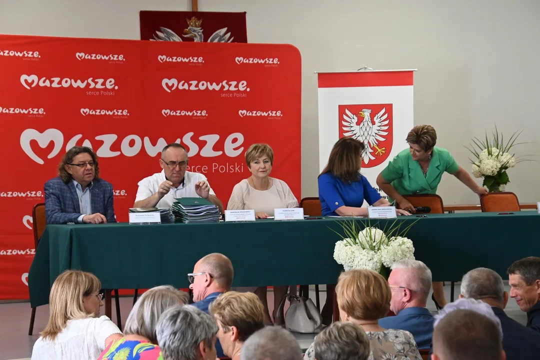 Wsparcie Mazowsza dla dwóch powiatów