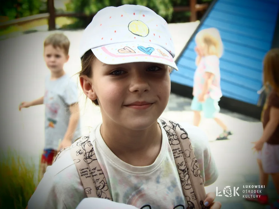 Wakacje z ŁOK. Farma iluzji i pokaz magii