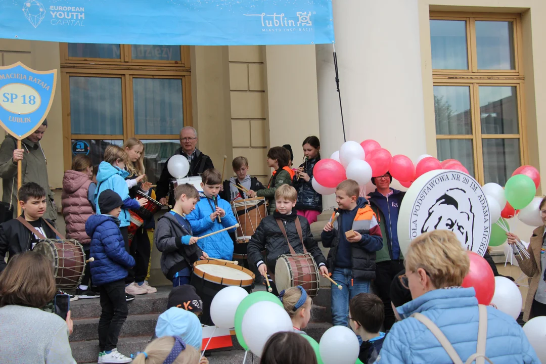 Korowód rozpoczął Dzień Solidarności Międzypokoleniowej w Lublinie