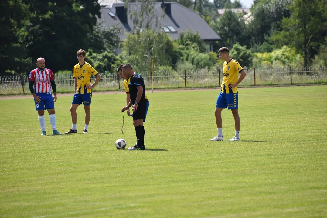 Huragan Międzyrzec Podlaski - Powiślak Końskowola (sparing)