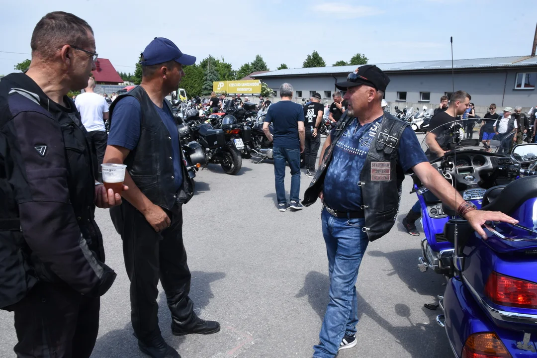 Motocykliści opanowali Łuków. Część I