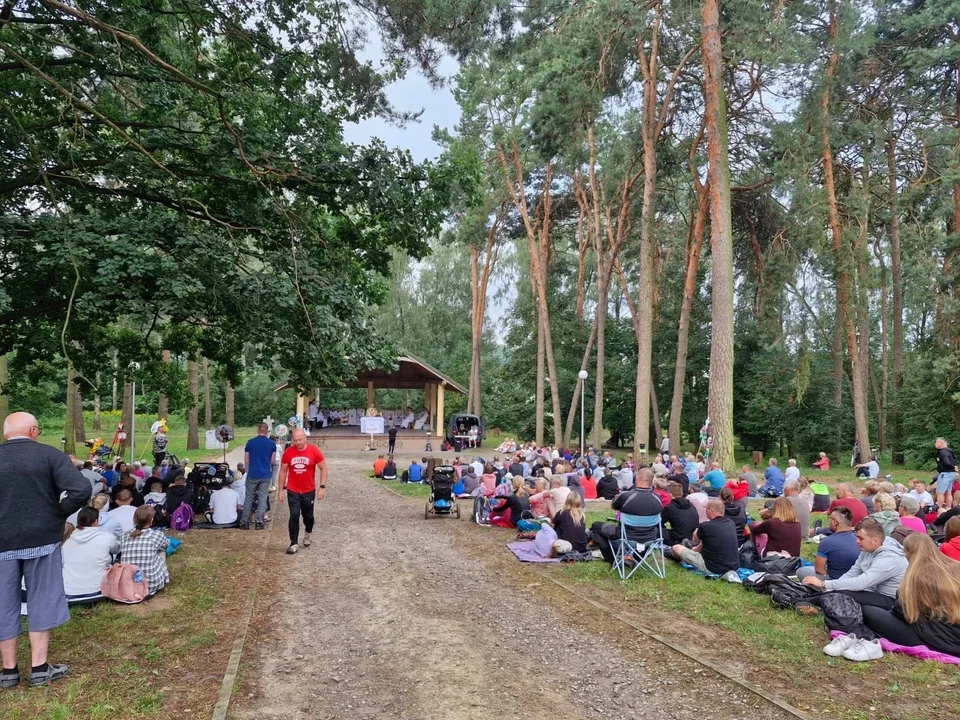 Mieszkańcy powiatu puławskiego ugościli pielgrzymów - Zdjęcie główne