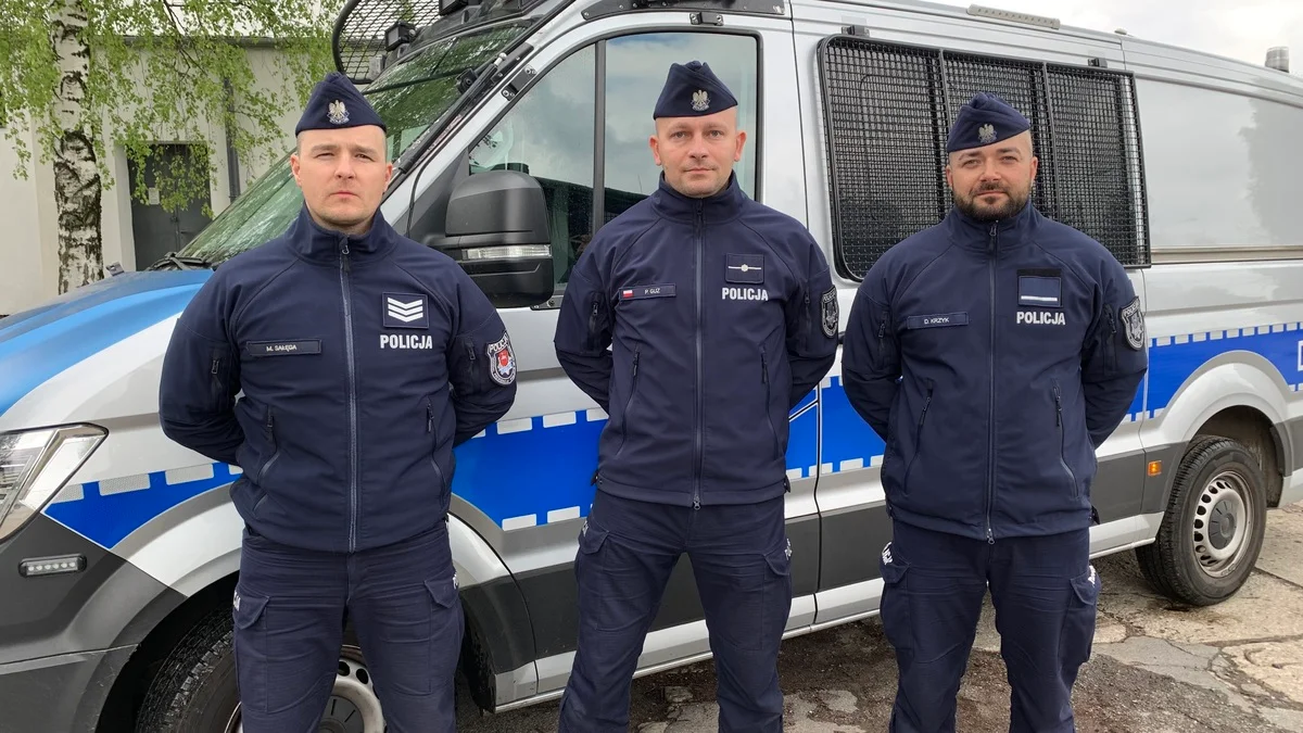 Lublin: Leżała bez oznak życia. Policjanci ruszyli z pomocą