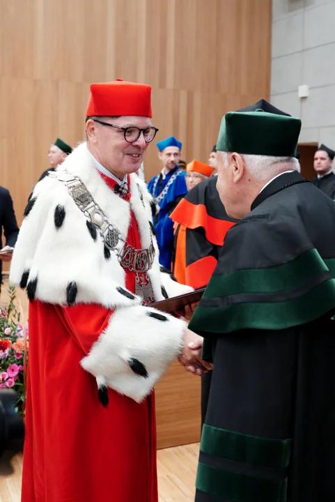 Politechnika Lubelska ma nowych Honorowych Profesorów. Tytuł otrzymali byli rektorzy