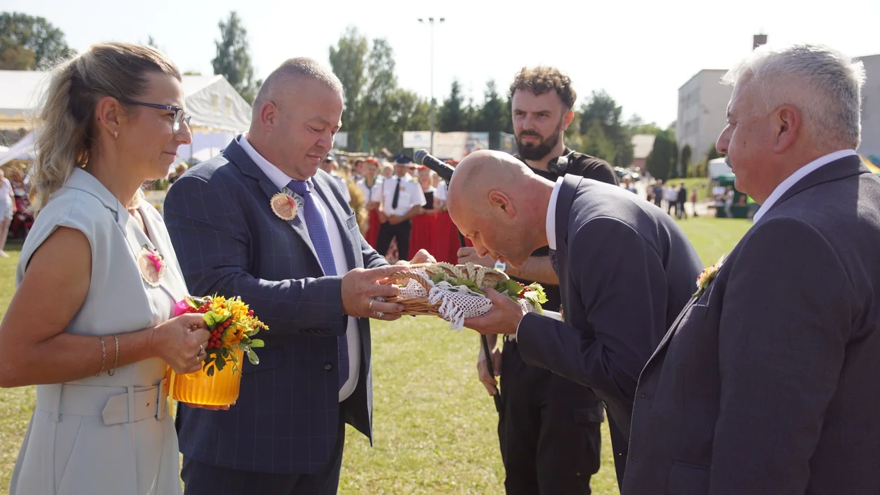 Dożynki w Wohyniu już za nami. Były tradycje, muzyka i koncerty Łobuzów oraz Aptekarzy - Zdjęcie główne