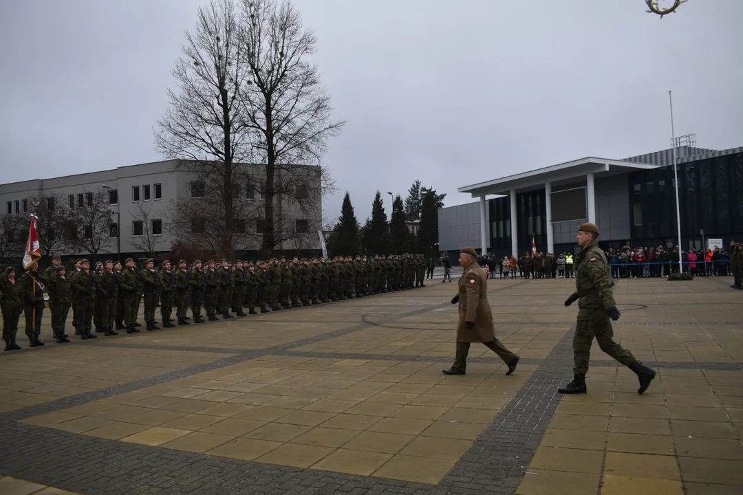 Przysięga żołnierzy WOT w Puławach