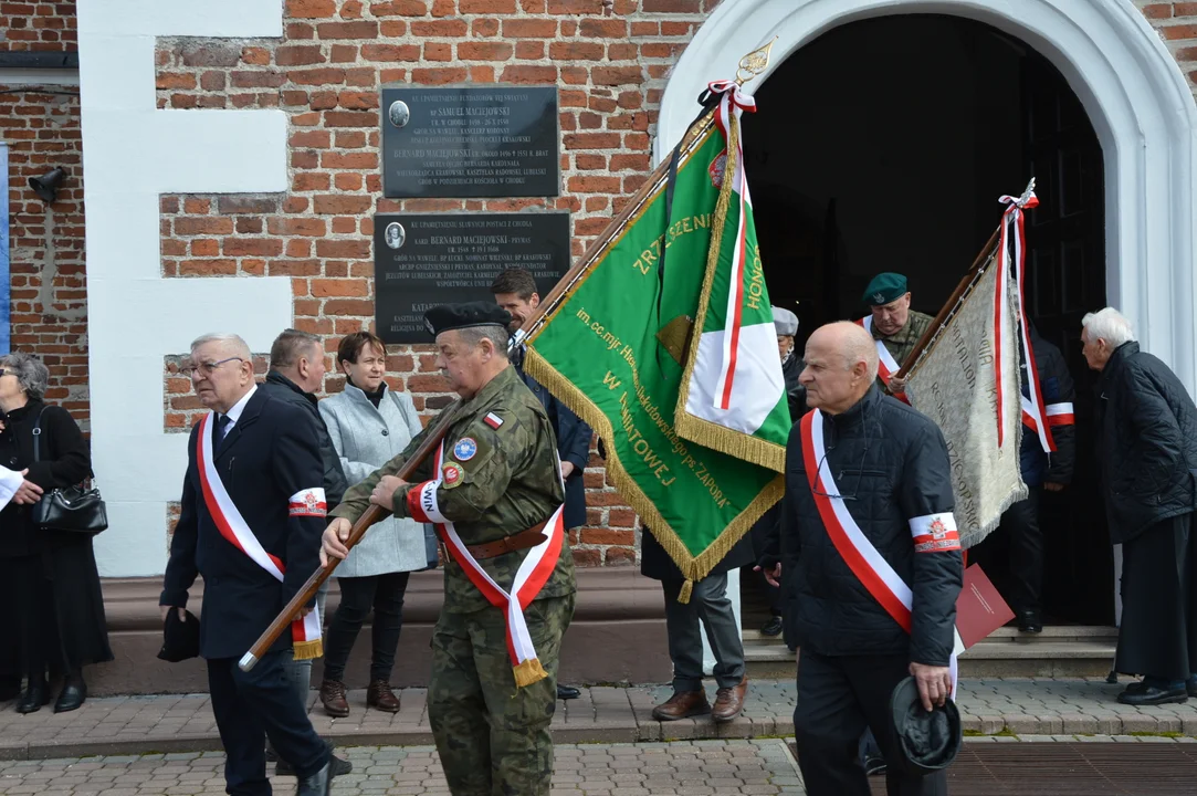 Uroczystość pogrzebowa ks. Leona Pietronia