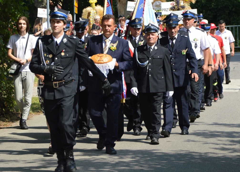 Dożynki w Jeziorzanach - cz. 1