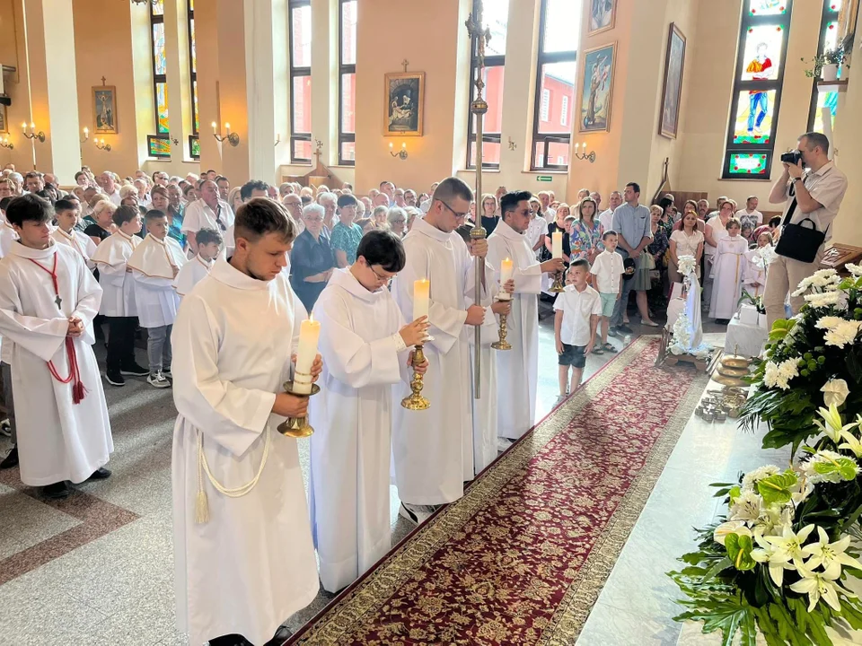 Procesja Bożego Ciała w parafii Matki Kościoła w Łukowie