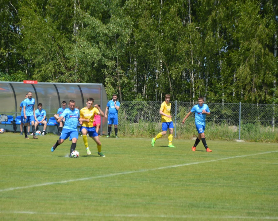 SKS Leokadiów - Amator Rososz-Leopoldów