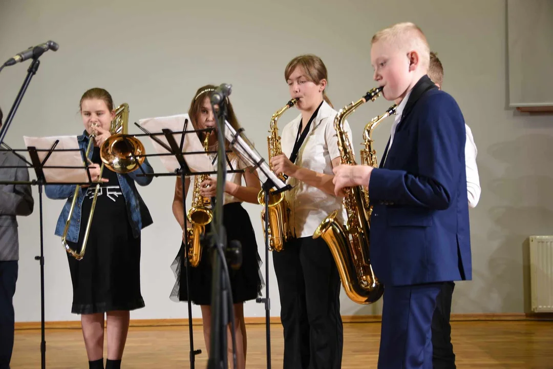 NOWOROCZNY KONCERT UCZNIÓW PAŃSTWOWEJ SZKOŁY MUZYCZNEJ W ŁUKOWIE