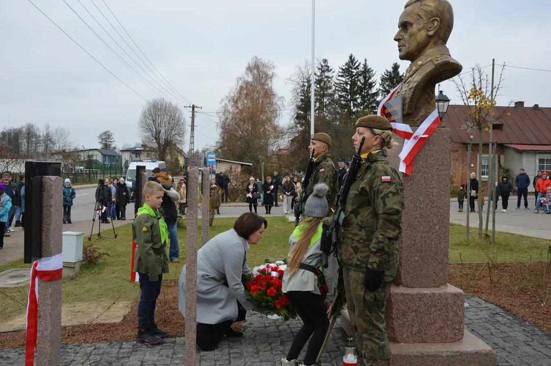 Odsłonięcie Panteonu Bohaterów Powiśla Lubelskiego