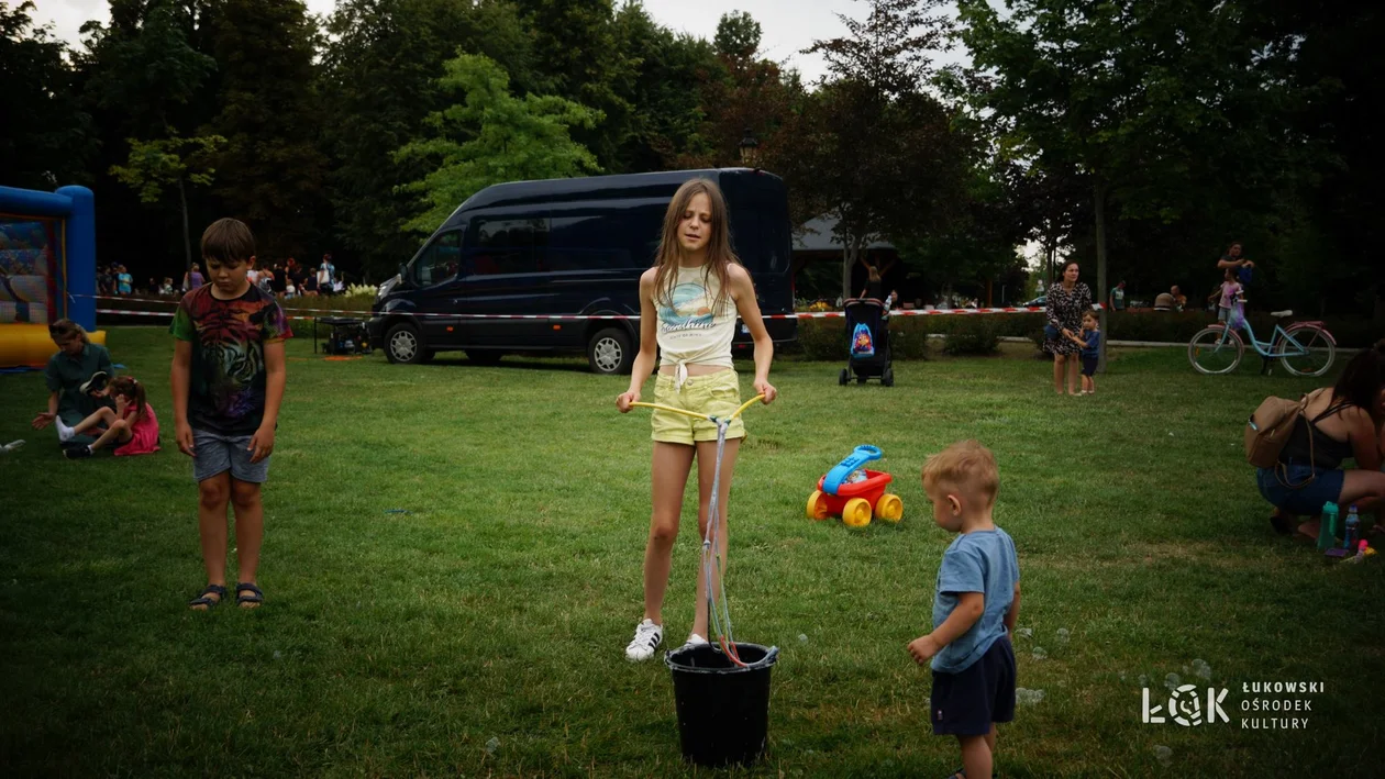 Festiwal Balonów, Baniek Mydlanych i Kolorów w Parku Miejskim w Łukowie