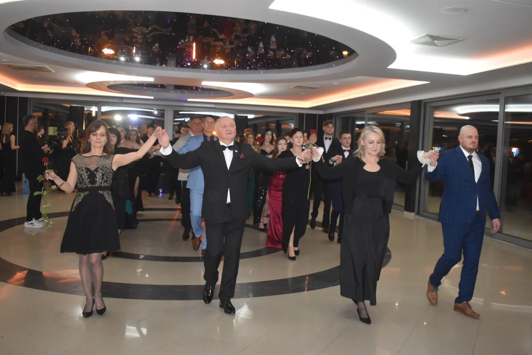 Studniówka maturzystów z "Budowlanki" (zdjęcia) - Zdjęcie główne