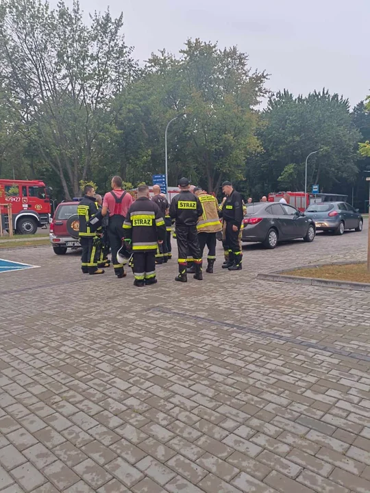 Poszukiwania mężczyzny w rejonie zalewu Zimna Woda