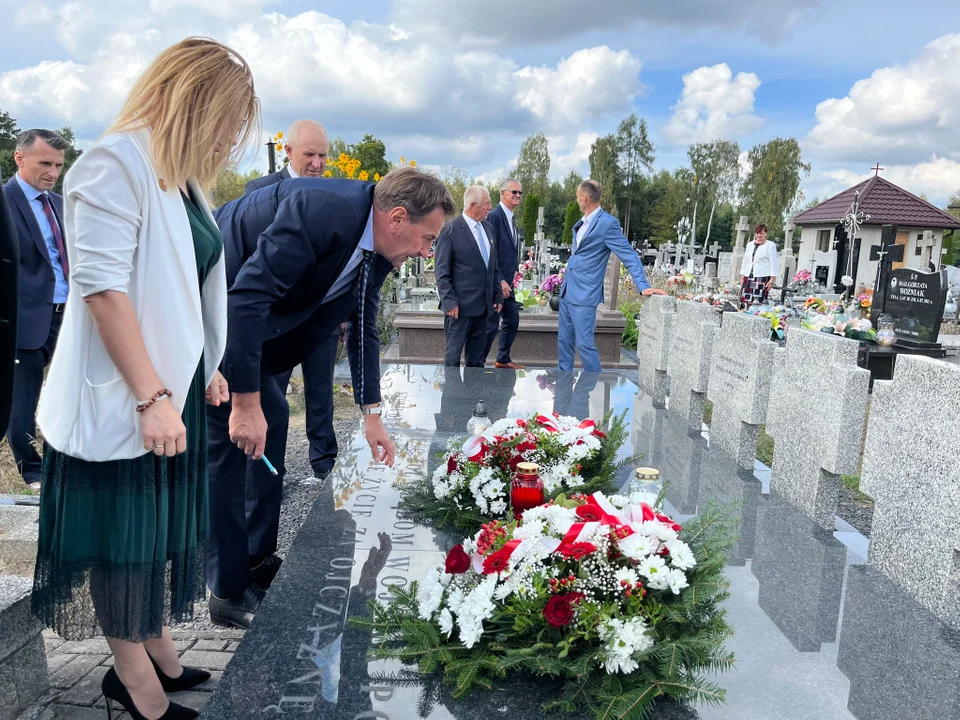 W Jedlance upamiętnili wydarzenia września 1939 roku [ZDJĘCIA] - Zdjęcie główne