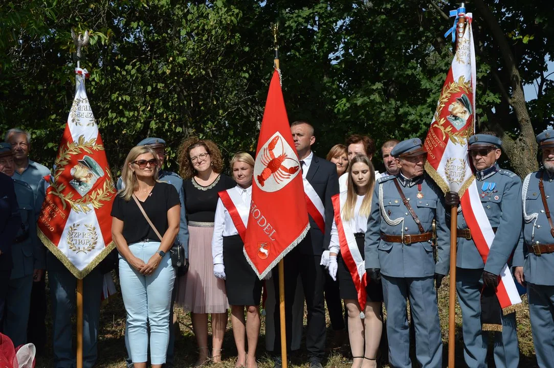 Uroczystość odsłonięcia ronda im. generała Tadeusza Rozwadowskiego w Chodlu