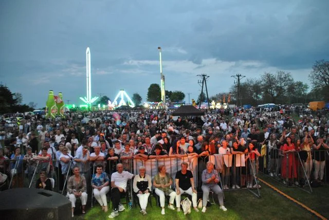 Baciary rozgrzały publiczność w Józefowie nad Wisłą (dużo zdjęć) - Zdjęcie główne