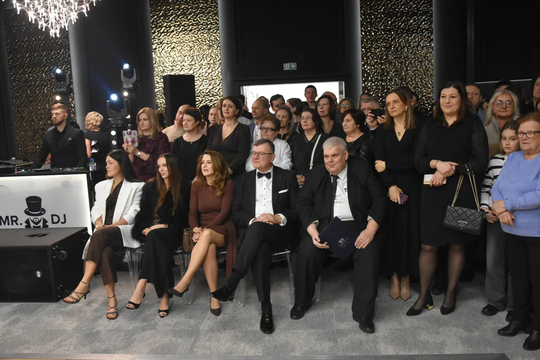 Zostało już tylko 100 dni do matury – studniówka LO w Międzyrzecu Podlaskim