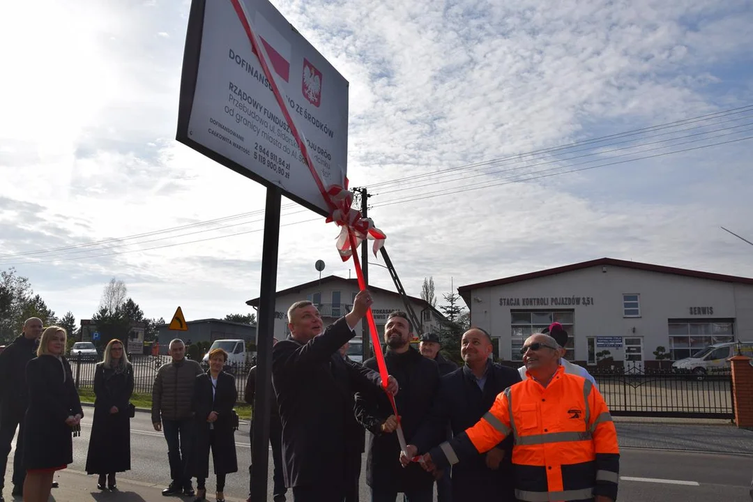 Ulica Sidorska zyskuje nowy blask