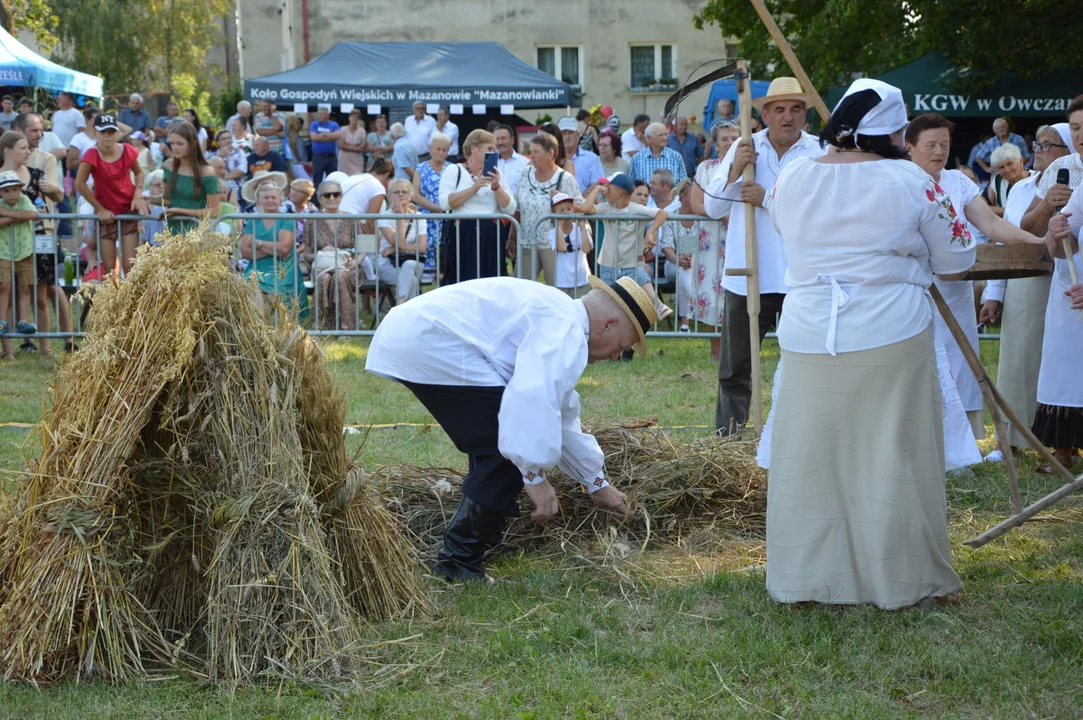 W niedzielę w Józefowie nad Wisłą odbyły się Dożynki Gminne