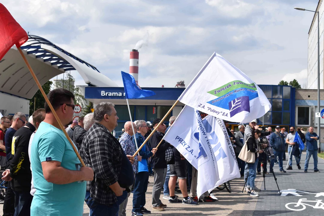 Manifestacja pracowników Grupy Azoty Puławy