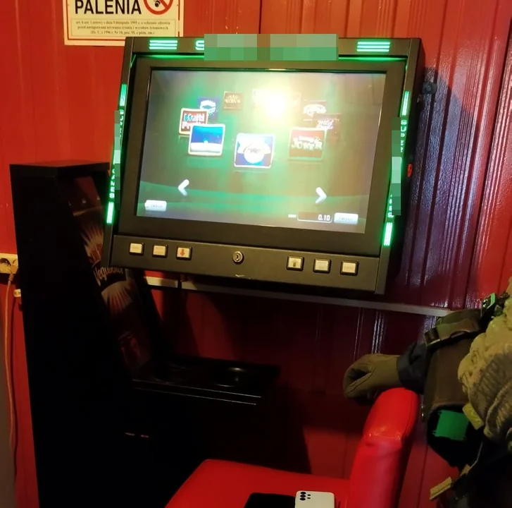 Lublin: Nielegalne salony gier hazardowych zlikwidowane. Trzy osoby z zarzutami