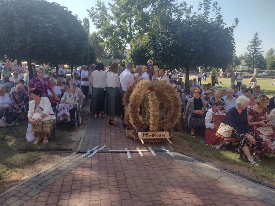 Dożynki diecezjalne w Woli Gułowskiej - Zdjęcie główne