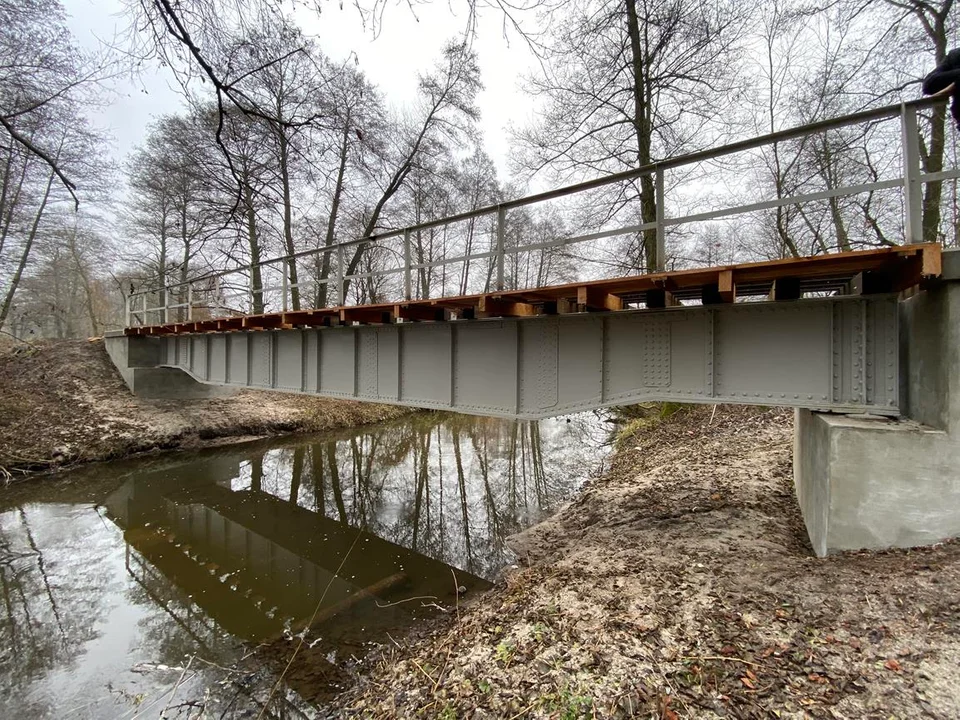 Trwa modernizacja zabytkowych mostów Nadwiślańskiej Kolejki Wąskotorowej